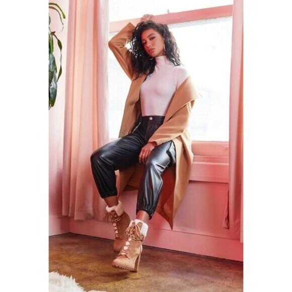 NIB Tan Faux Suede Faux Fur Block Heel Booties - Picture 1 of 7